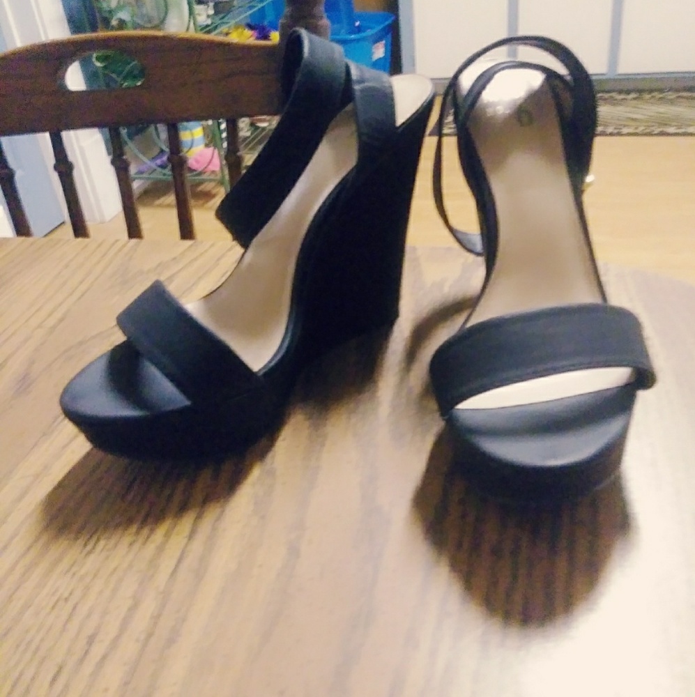 Black Strappy Platform Wedges